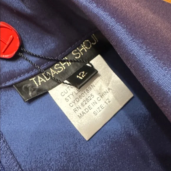 Tadashi Shoji Iridescent Blue Twist Front Peplum Faux Wrap Collar Blouse 12 NWT - Picture 3 of 4